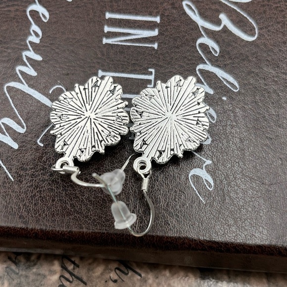 Vintage Carved Spotted Turquoise Resin Oval Cabochons Steel Dangle Earrings - Picture 7 of 7